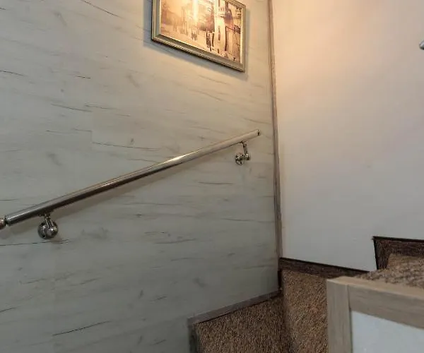 & Fotinov Μπουργκάς