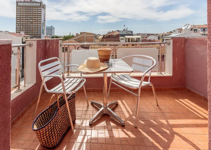 Πανσιόν & Fotinov 3*