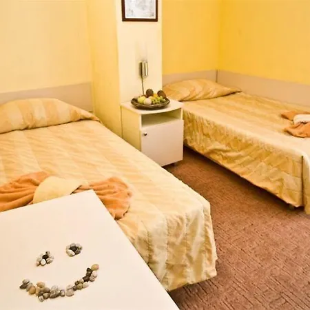 & Fotinov ゲストハウス ブルガス