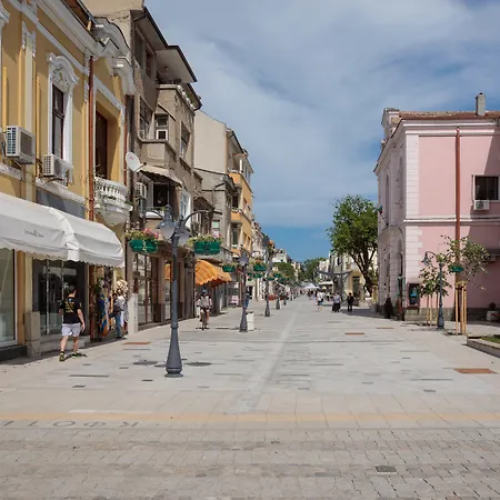 & Fotinov ゲストハウス