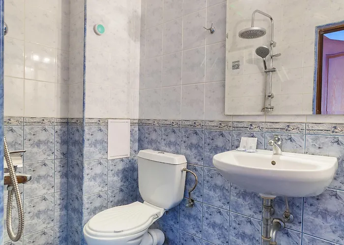 & Fotinov Vendégház 3*